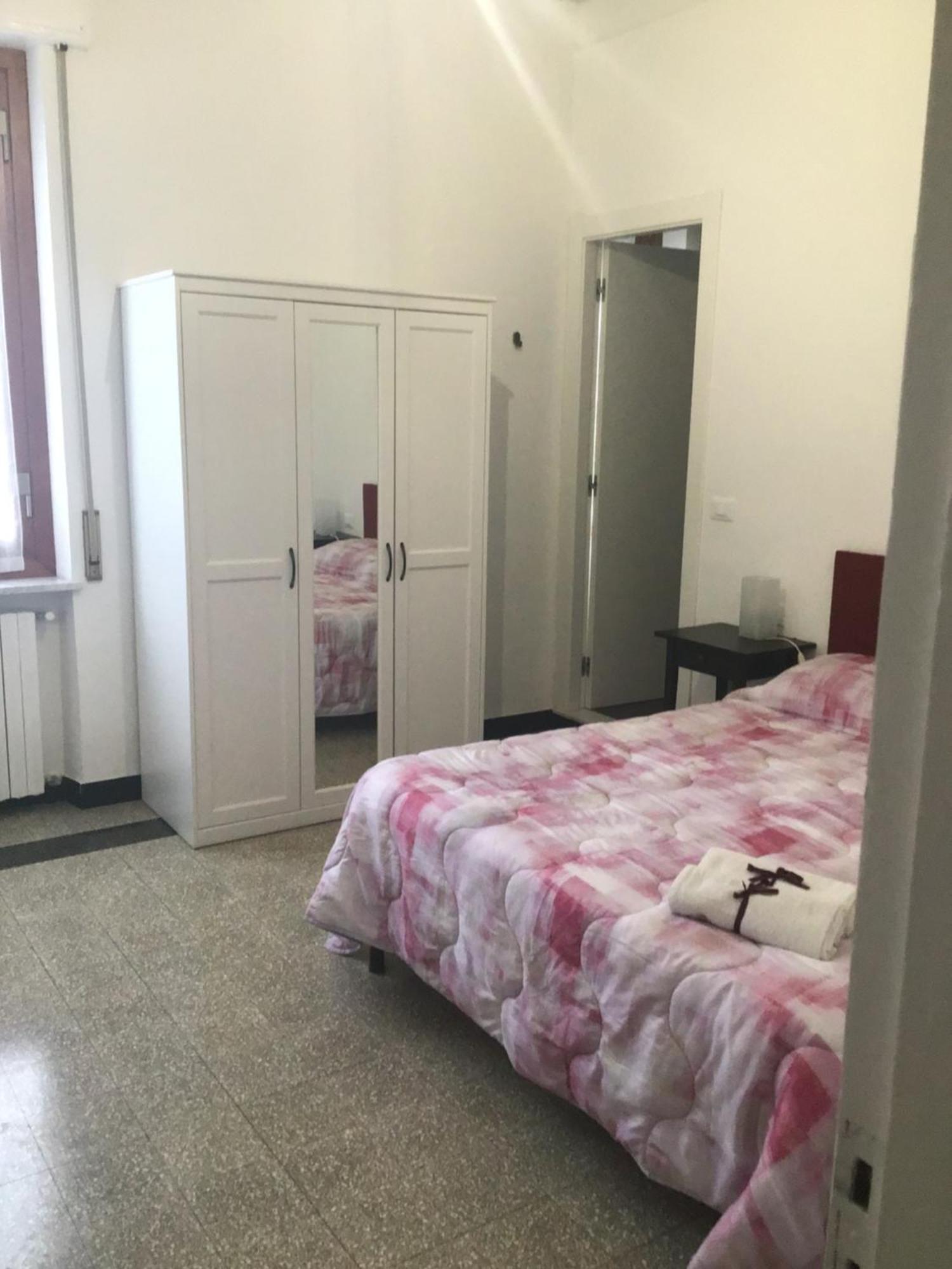 菲纳莱利古雷 La Rosa Dei Venti酒店 外观 照片